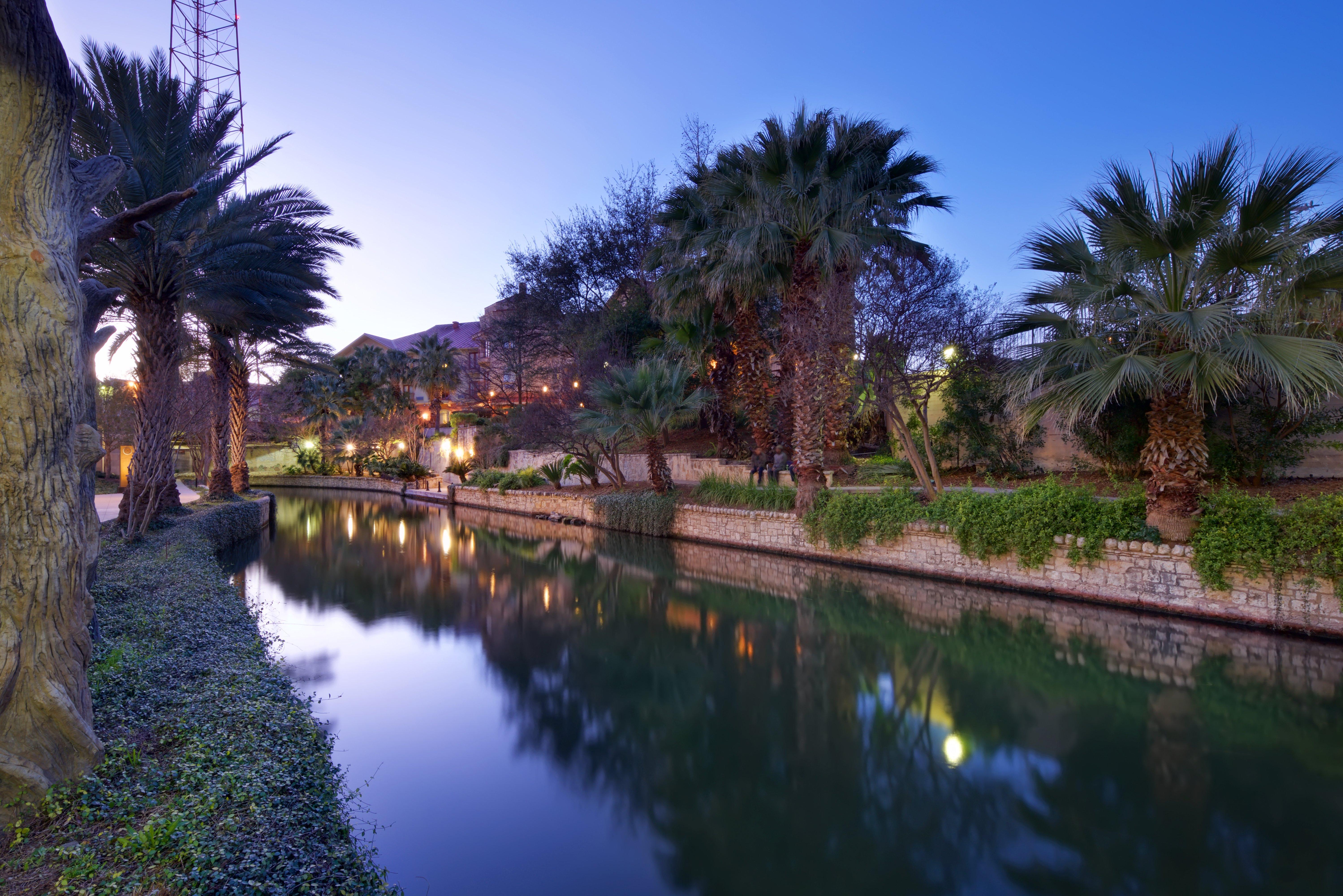 Hotel Indigo San Antonio Riverwalk By Ihg Екстериор снимка
